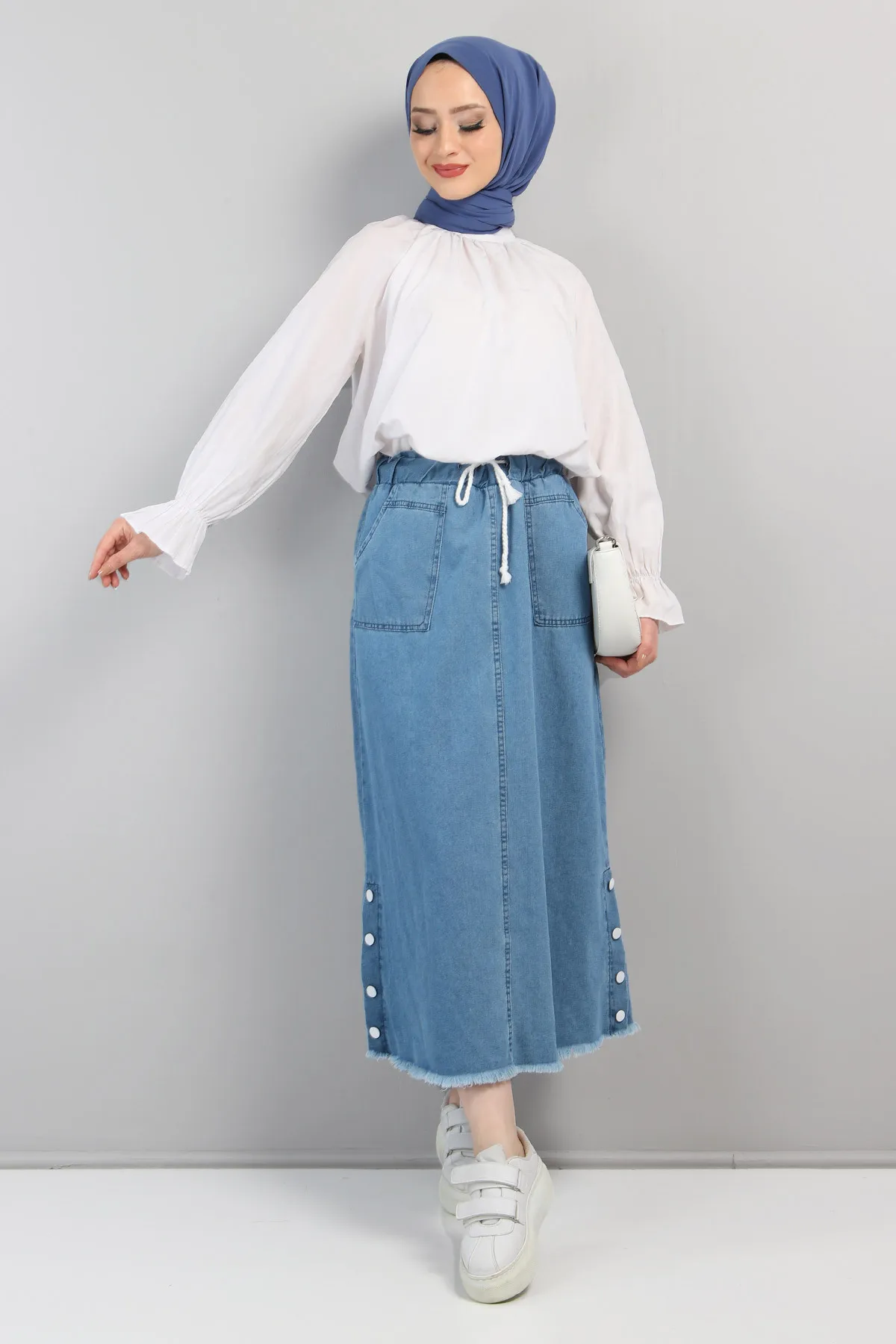 Tesettür Dünyası  Jeansrock mit ausgestellten Seiten Tsd220431 Hellblau