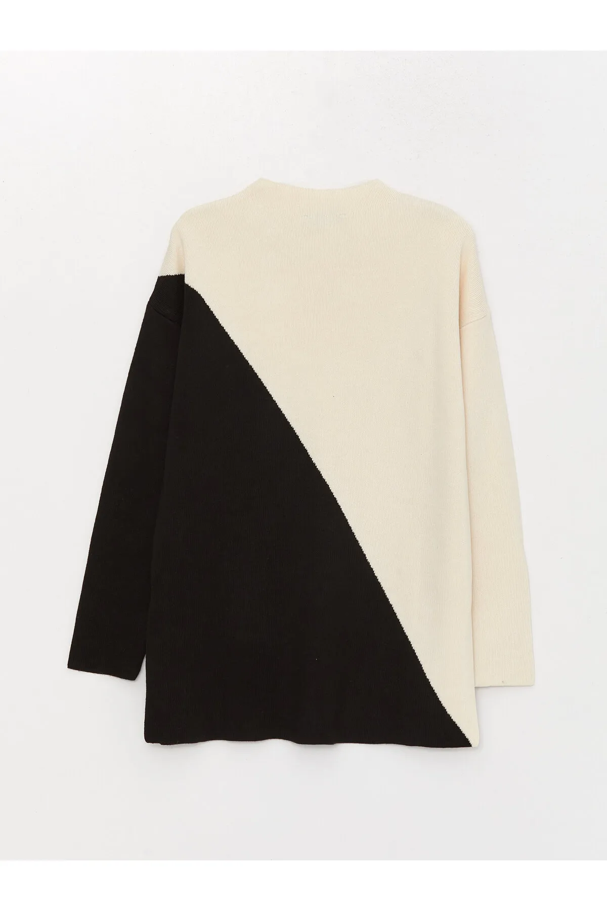 LC Waikiki  Langärmlige Oversize-Stricktunika mit halbem Rollkragen und Farbblockierung für Damen
