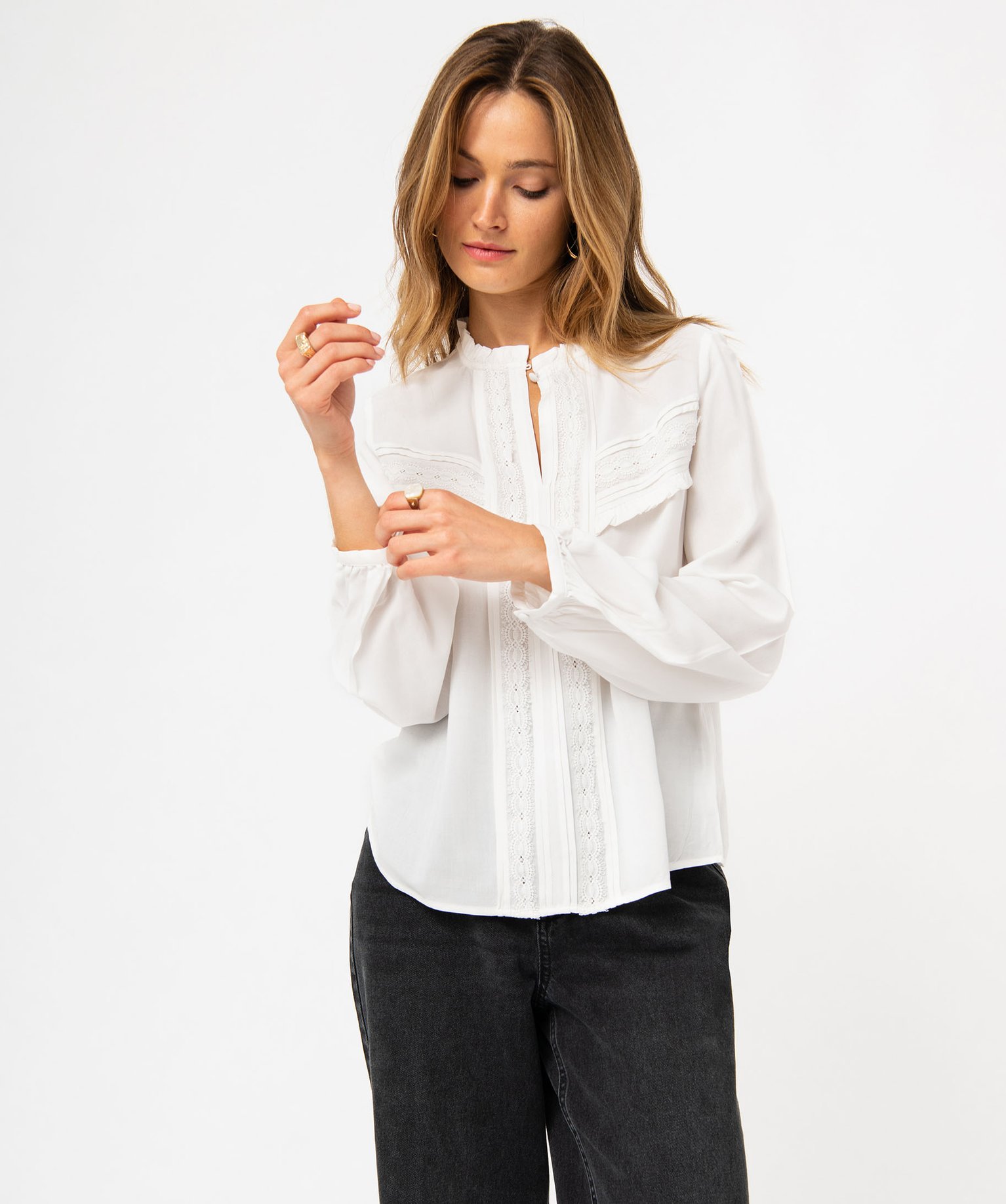 Blouse femme à manches longues avec empiècements dentelle ecru | GEMO