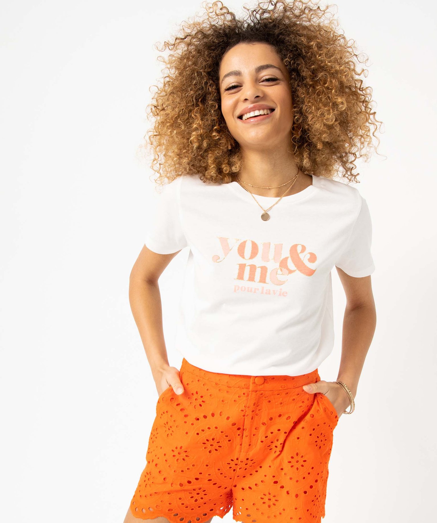 Tee-shirt femme à manches courtes à message pailleté blanc | GEMO