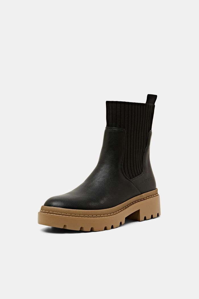 Grobe Boots in Lederoptik