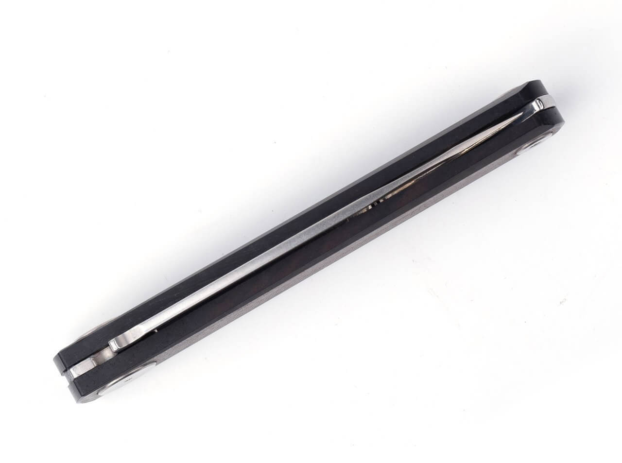 Gslip Ebony