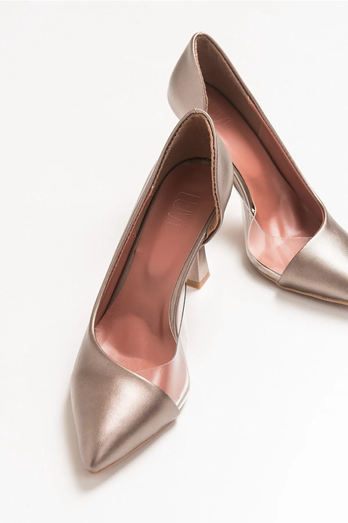 LuviShoes  653 Kupferfarbene Lara-Damenschuhe mit Absatz