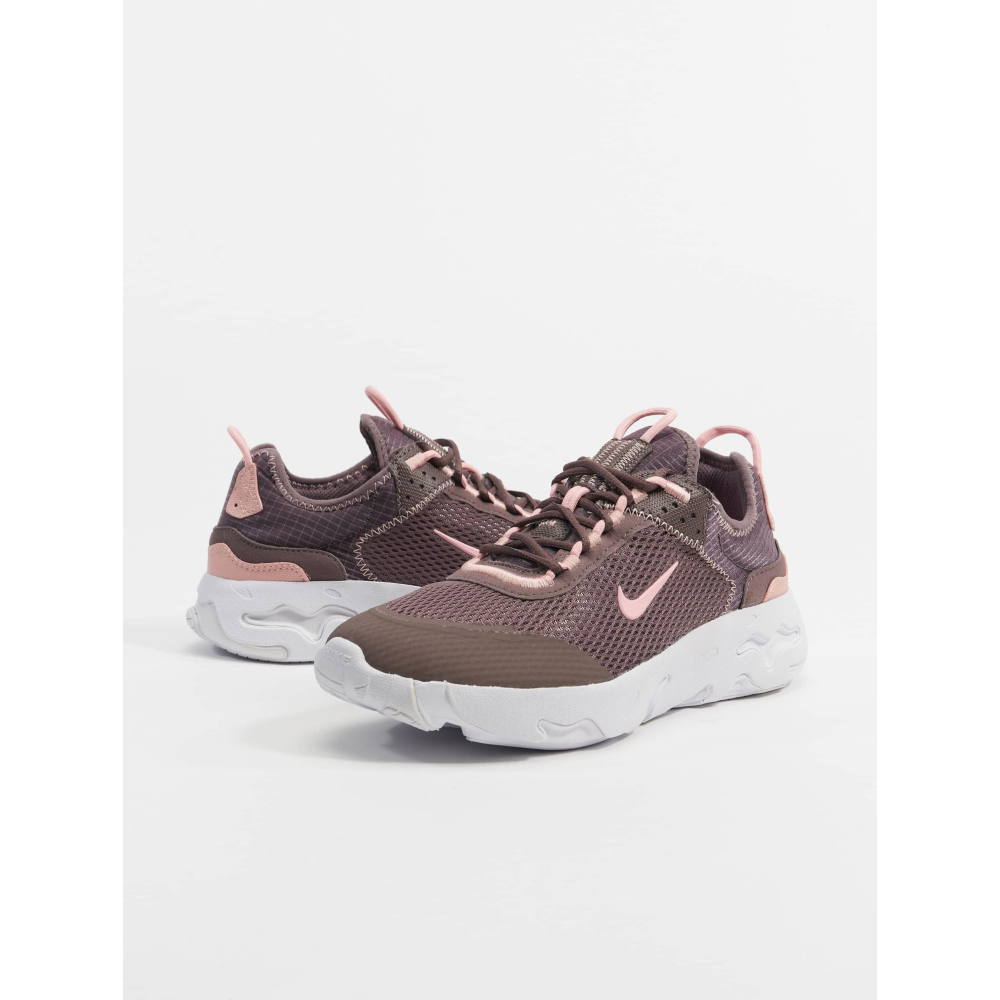 Nike React Live CW1622-200 / lila