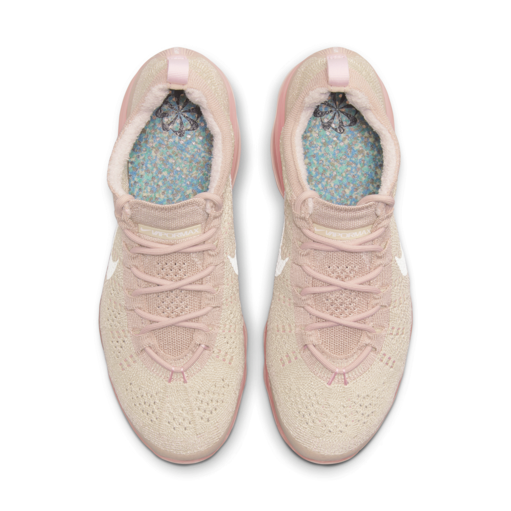 Nike Air VaporMax 2023 Flyknit DV6840-101 / pink