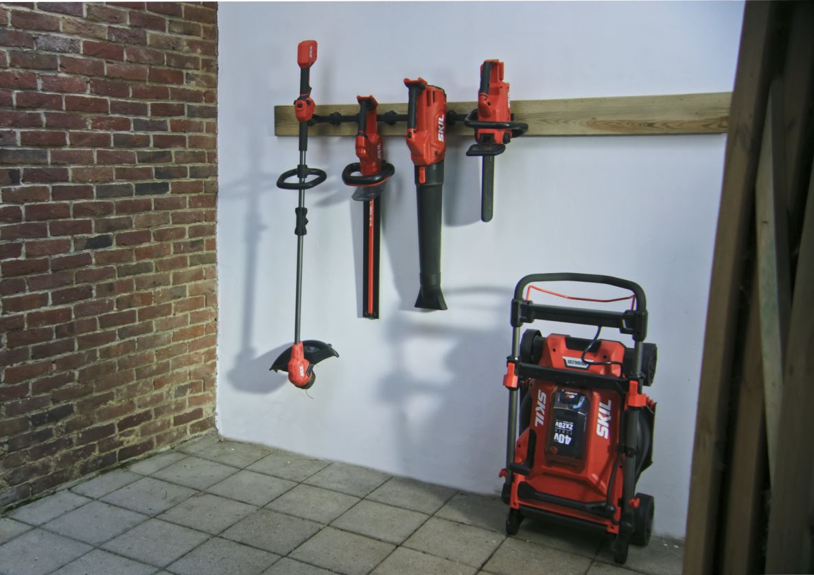 Coupe-bordures SKIL GT1E0250AB 33 cm 20 V sans balais avec batterie 4,0 Ah et chargeur inclus