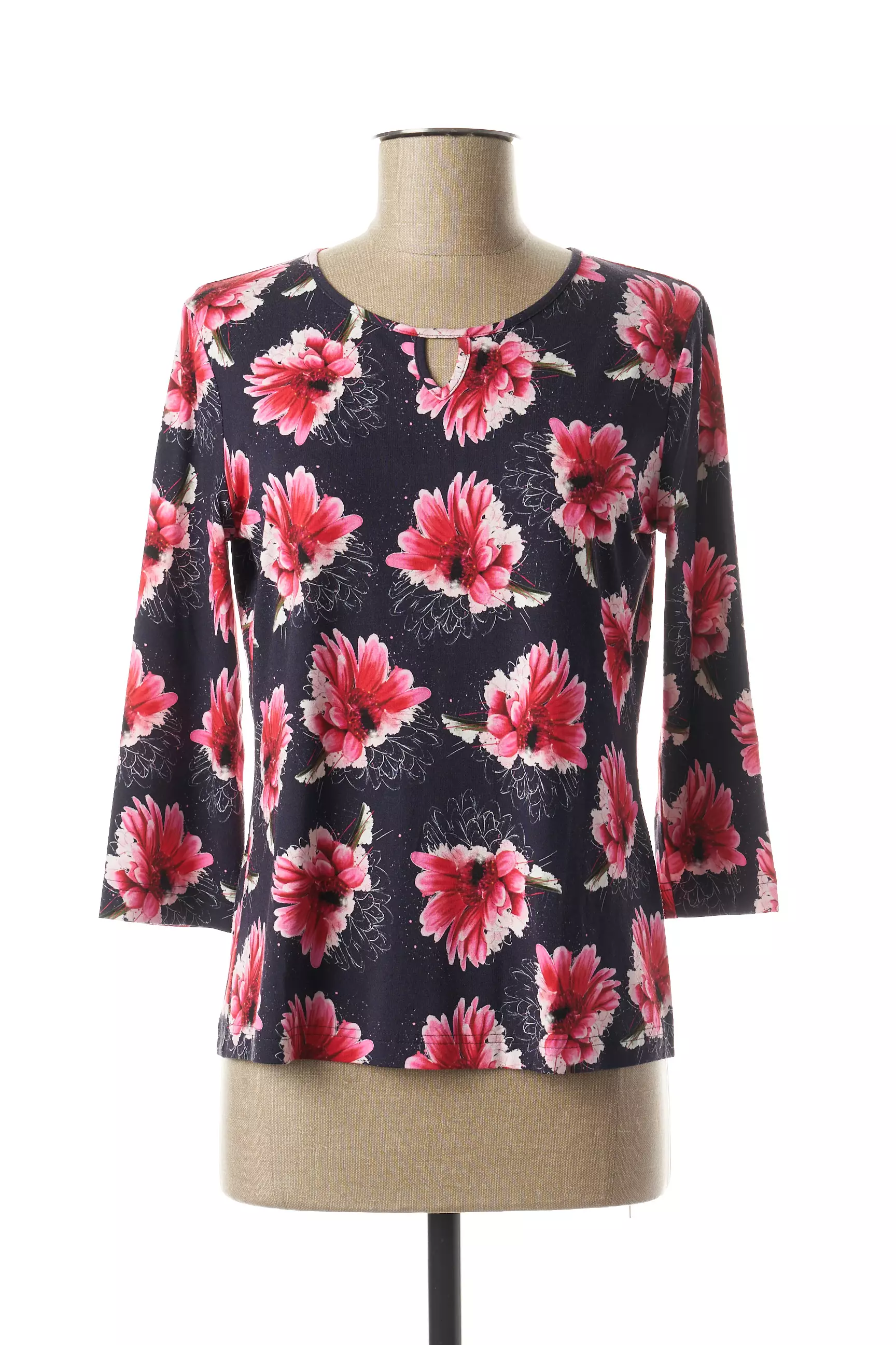 Eugen Klein Tshirts Femme couleur bleu