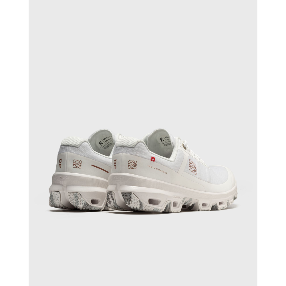 ON X LOEWE CLOUDVENTURE M929282X10-2100 / weiss