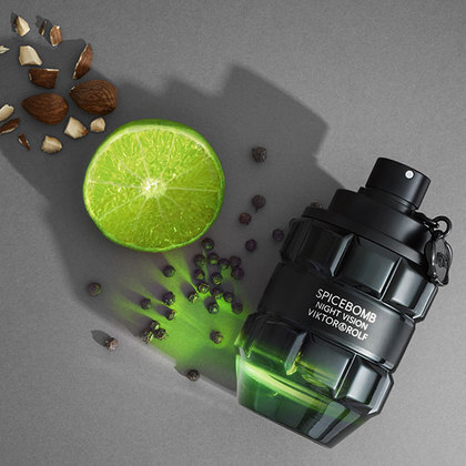 Viktor Rolf Spicebomb Night Vision Eau de Toilette Spray