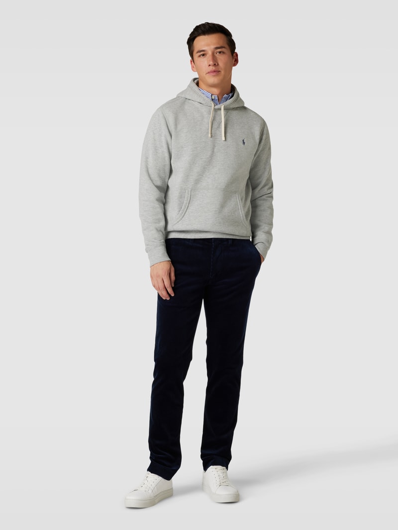 Slim Stretch Fit Cordhose mit Knopfverschluss Modell 'BEDFORD' in marineblau