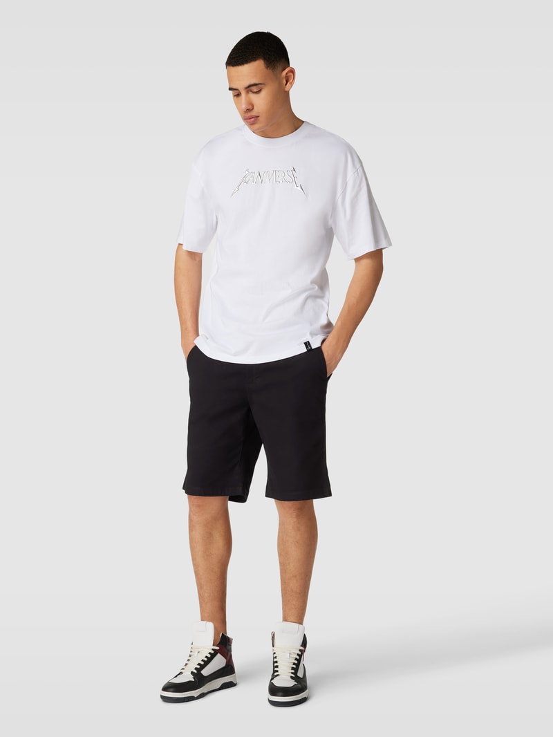 Bermudas mit Paspeltaschen in schwarz