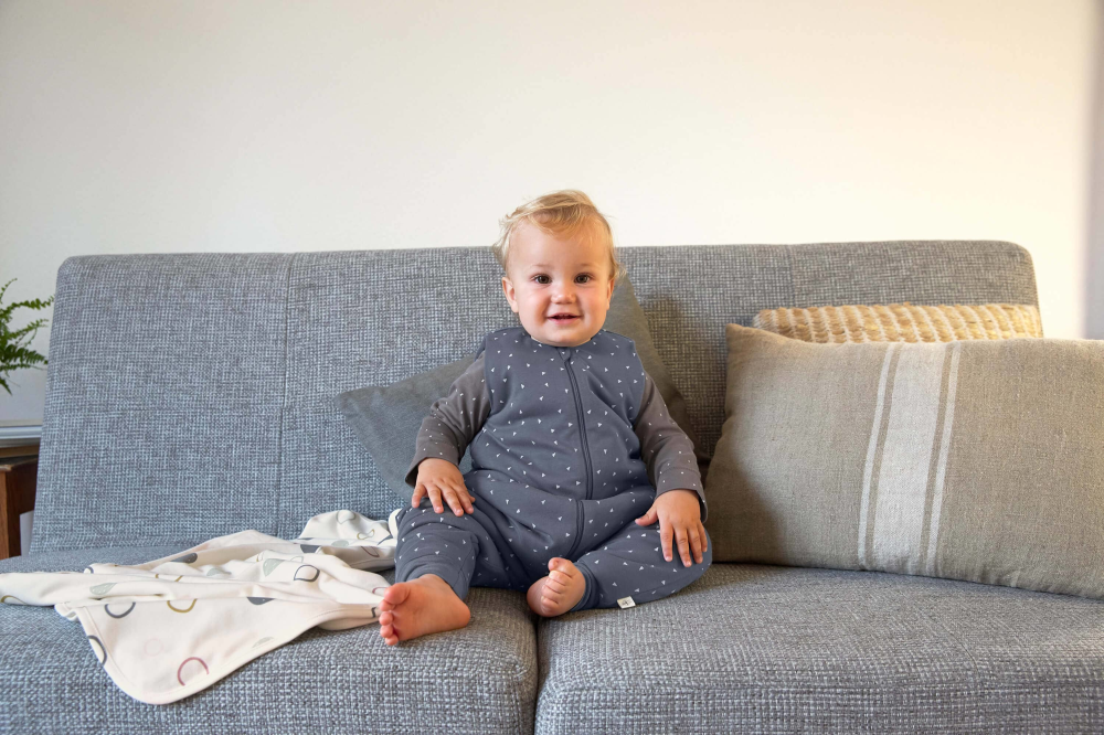 Decke Knitted Blanket