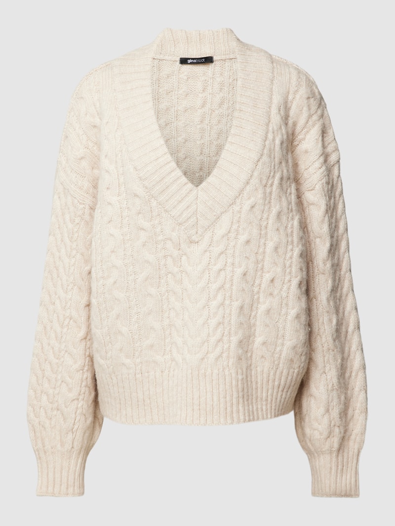 Strickpullover mit V-Ausschnitt in beige
