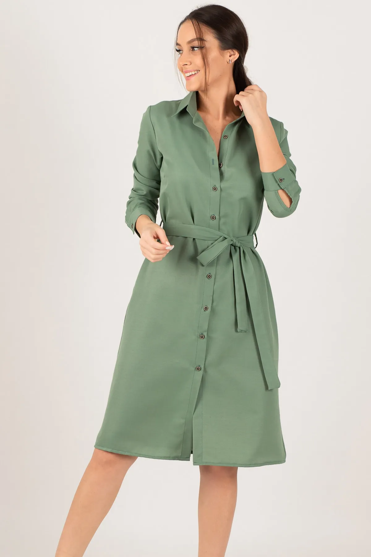 armonika  Grünes langes Hemdkleid für Damen ARM-22K001141