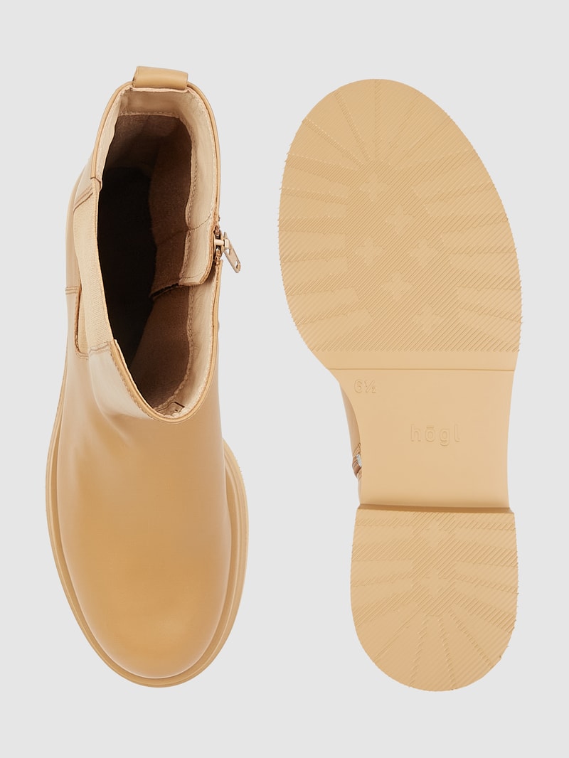 Boots aus Leder in camel