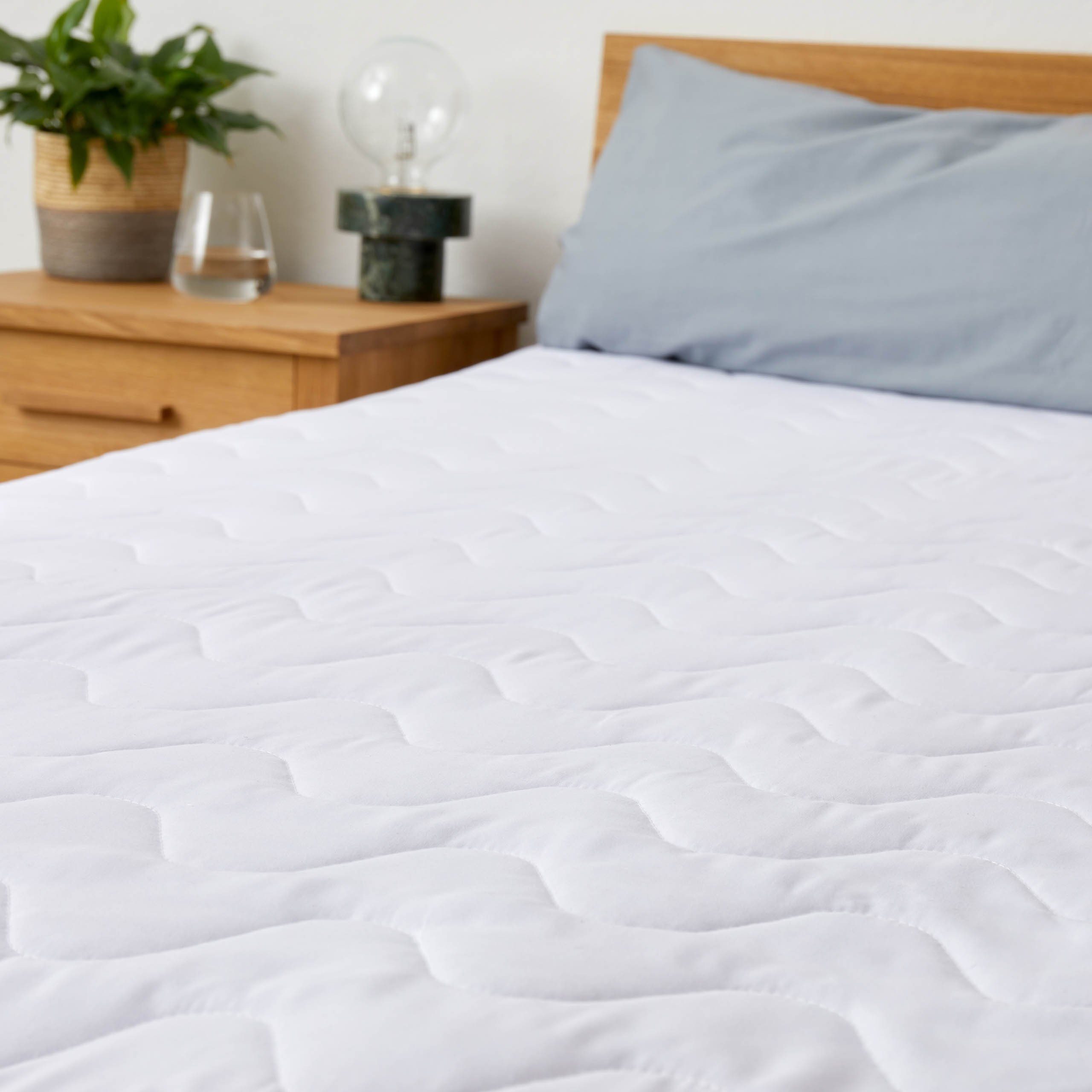 Matratzenauflage Topper mit viscoelastischer Kaltschaumfüllung Memory Foam orthopädisch Lumaland, orthopädisch