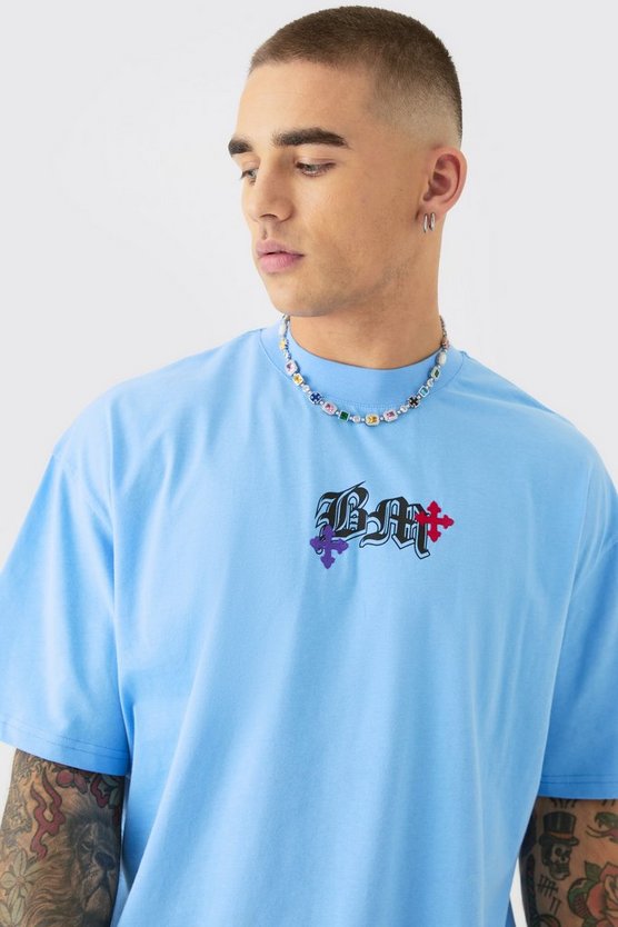 Oversize T-Shirt mit Bm-Stickerei
