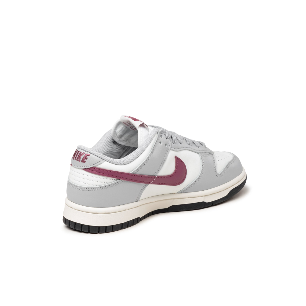Nike Dunk Low DD1503-122 / weiss