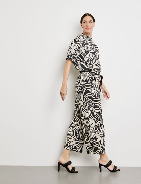 Gemusterte Hose mit Kordelband