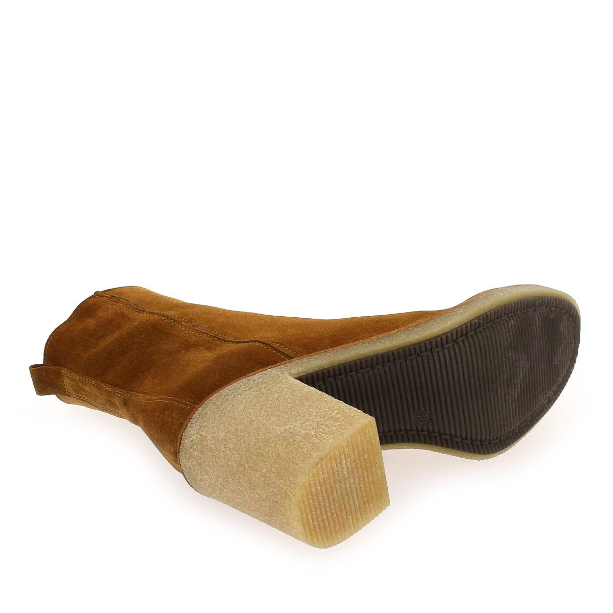 Julie Dee  IV 043 - Cognac