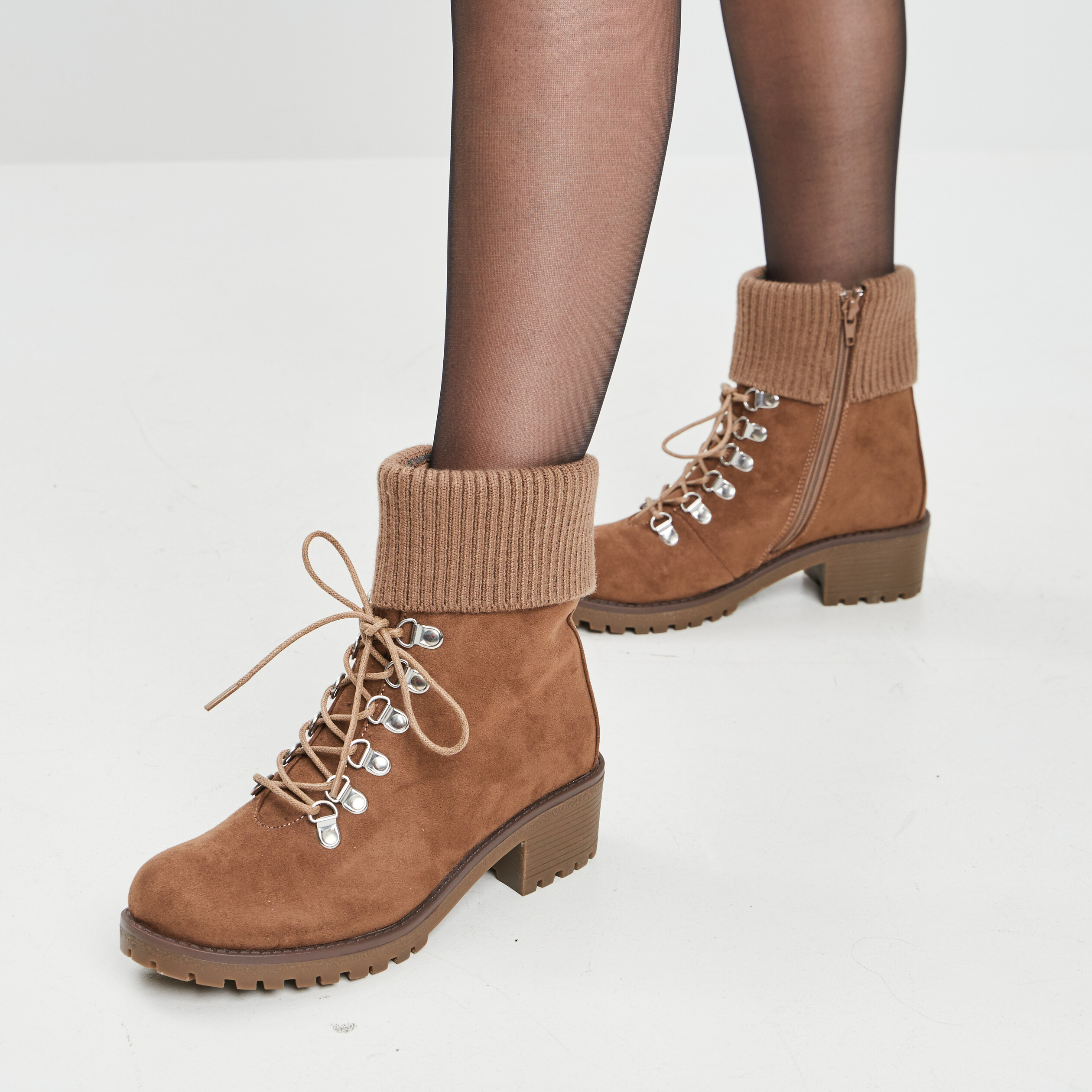 Bottines à lacets sable femme | La Halle
