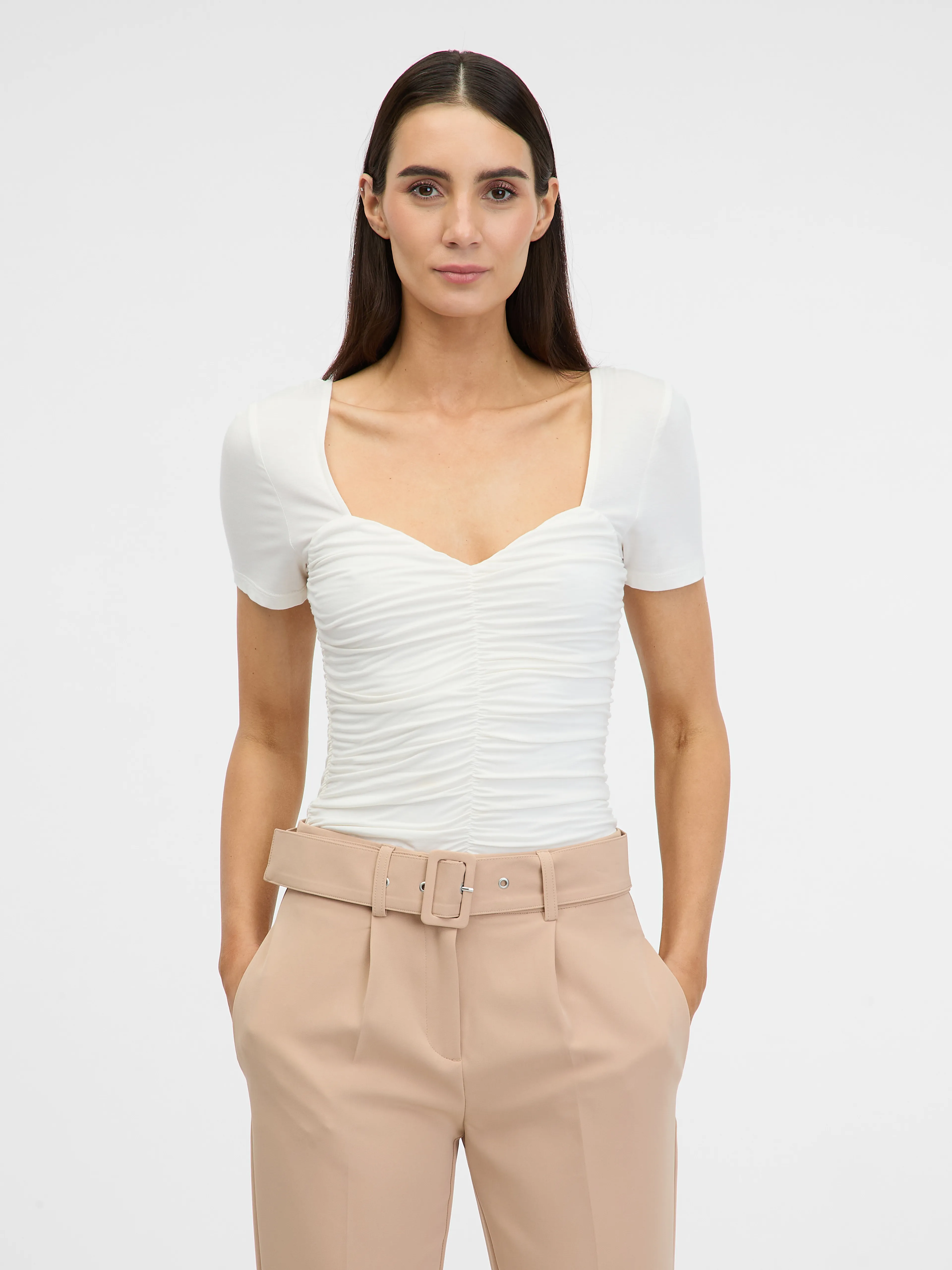 Cremefarbenes Kurzarm-T-Shirt für Frauen ORSAY