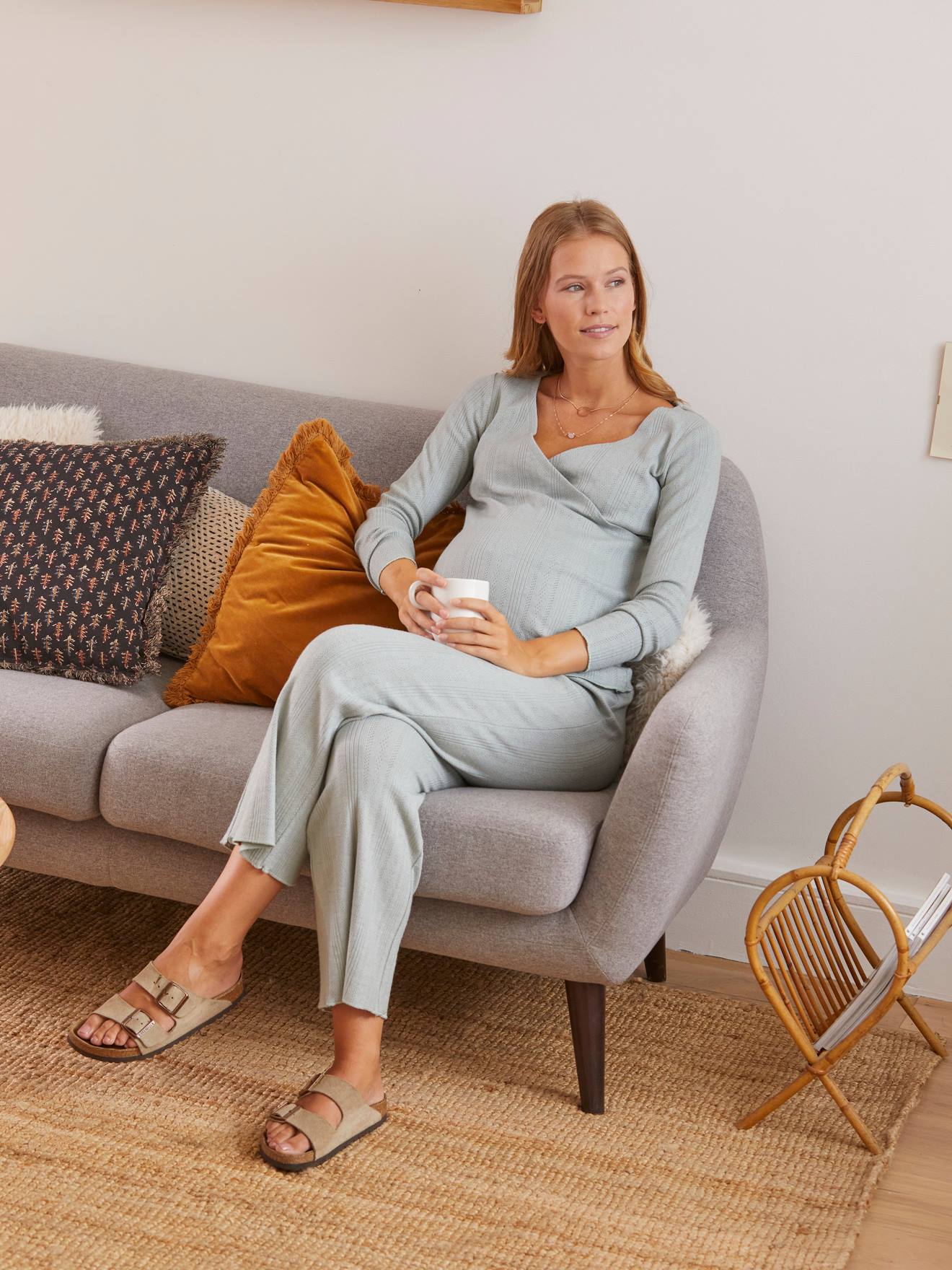 Ensemble 2 pièces pyjama grossesse et allaitement gris clair uni