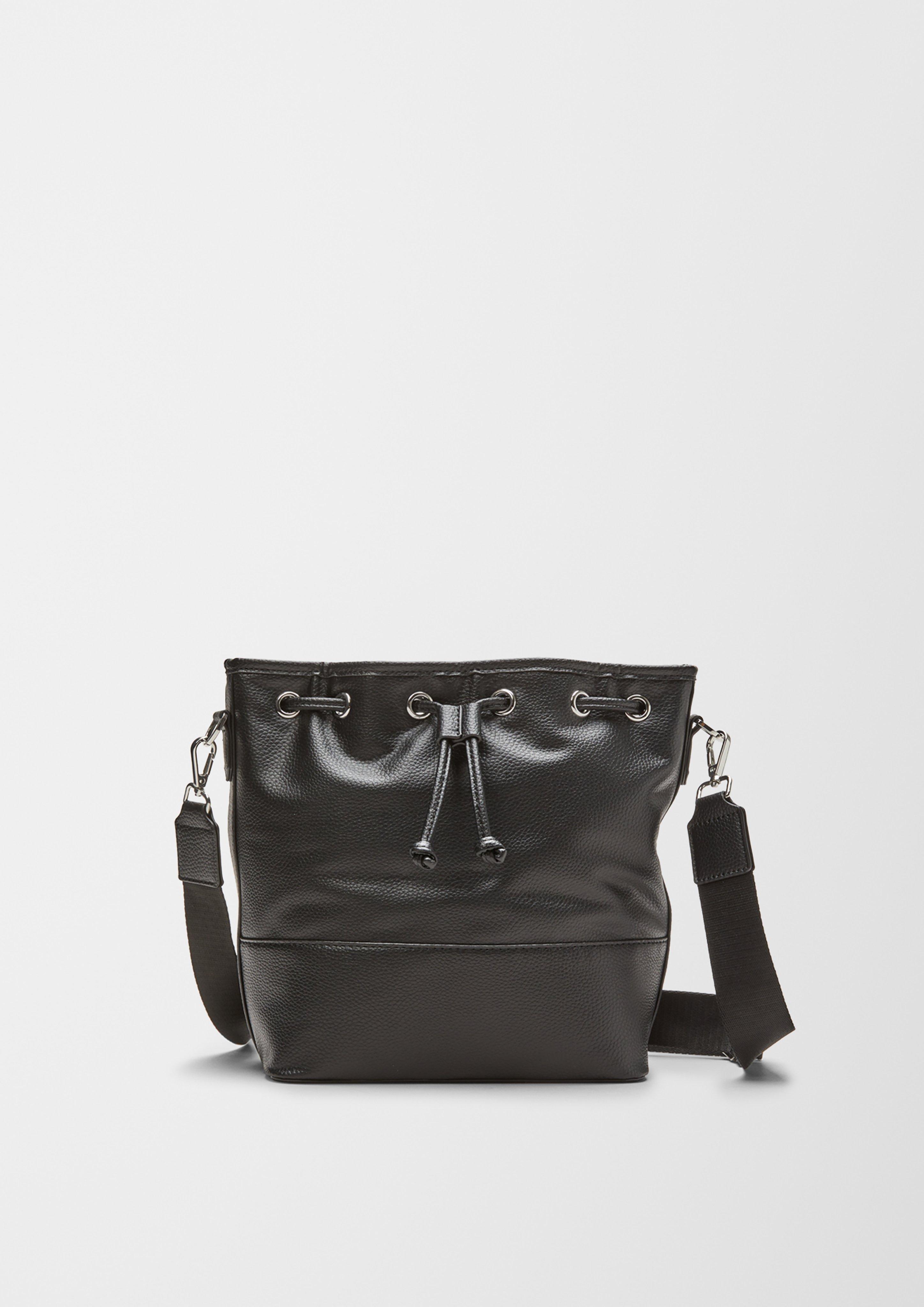 Shoulder Bag aus Lederimitat  2129942-9999