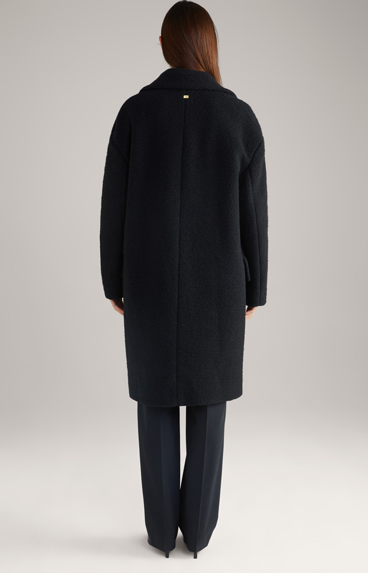 Wool-Blend-Mantel in Schwarz