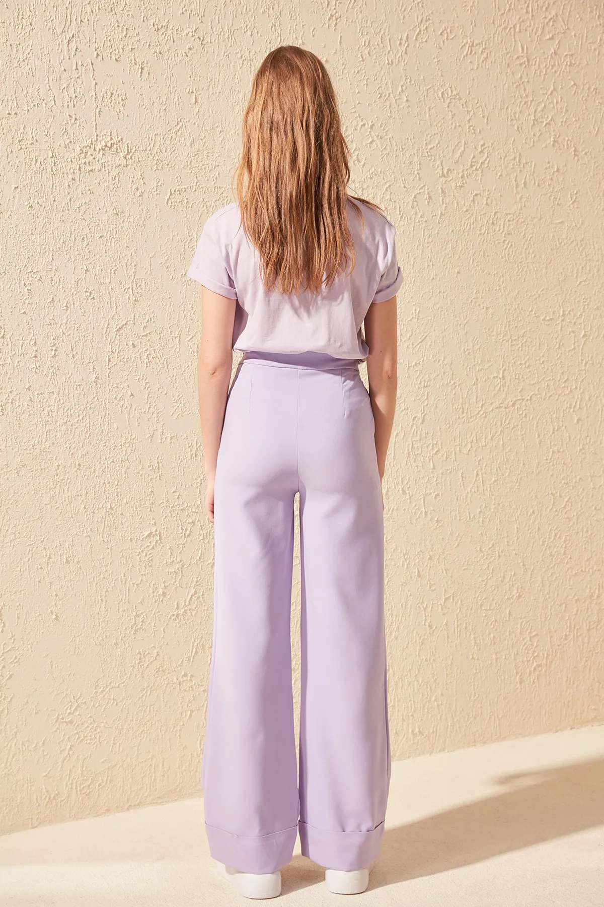 Trendyol Collection  Fliederfarbene Hose mit weitem Bein/Webhose mit weitem Bein TWOSS19ST0179