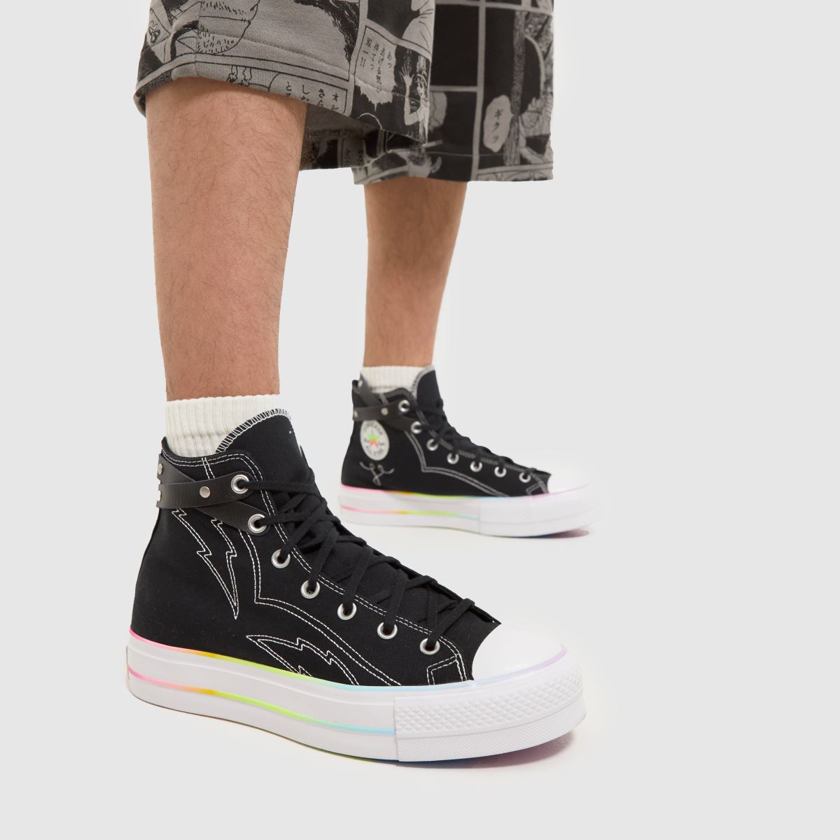 Converse – All Star – Lift Hi Pride – Svarta, flerfärgade sneakers