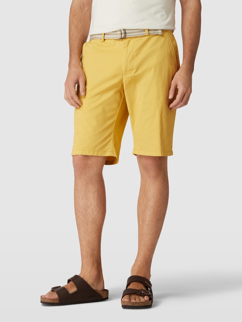 Bermudas mit Stoffgürtel in hellgelb