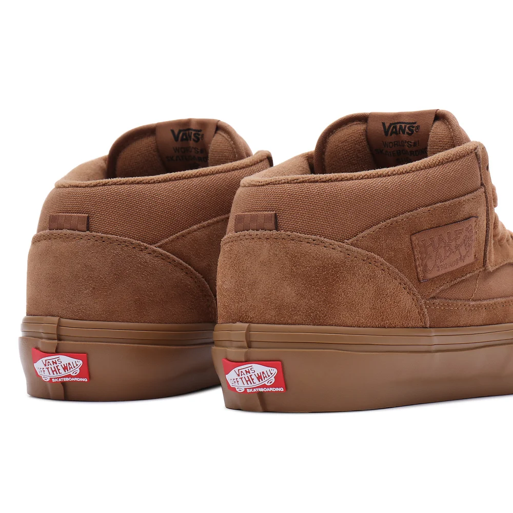 Vans Skate Half Cab VN0A5FCDB7G1 / braun