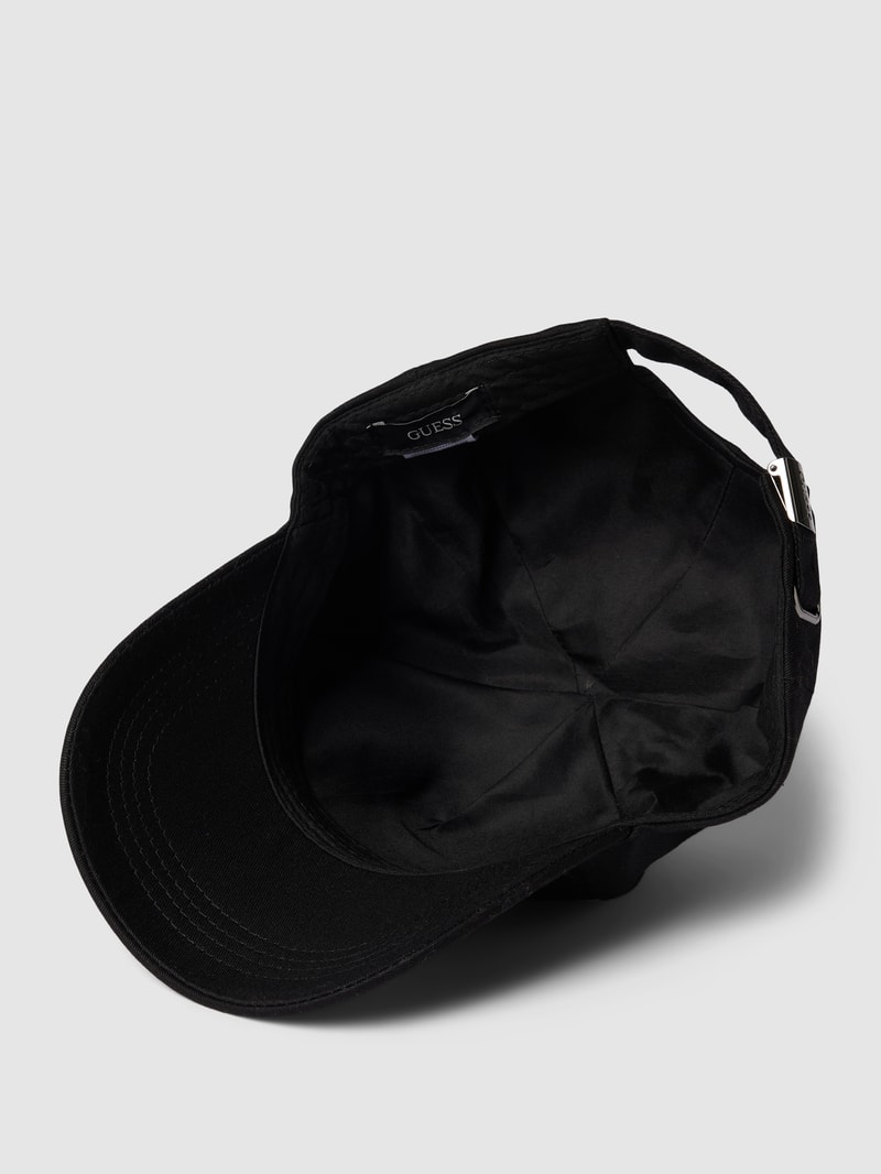 Basecap mit Label-Stitching in schwarz