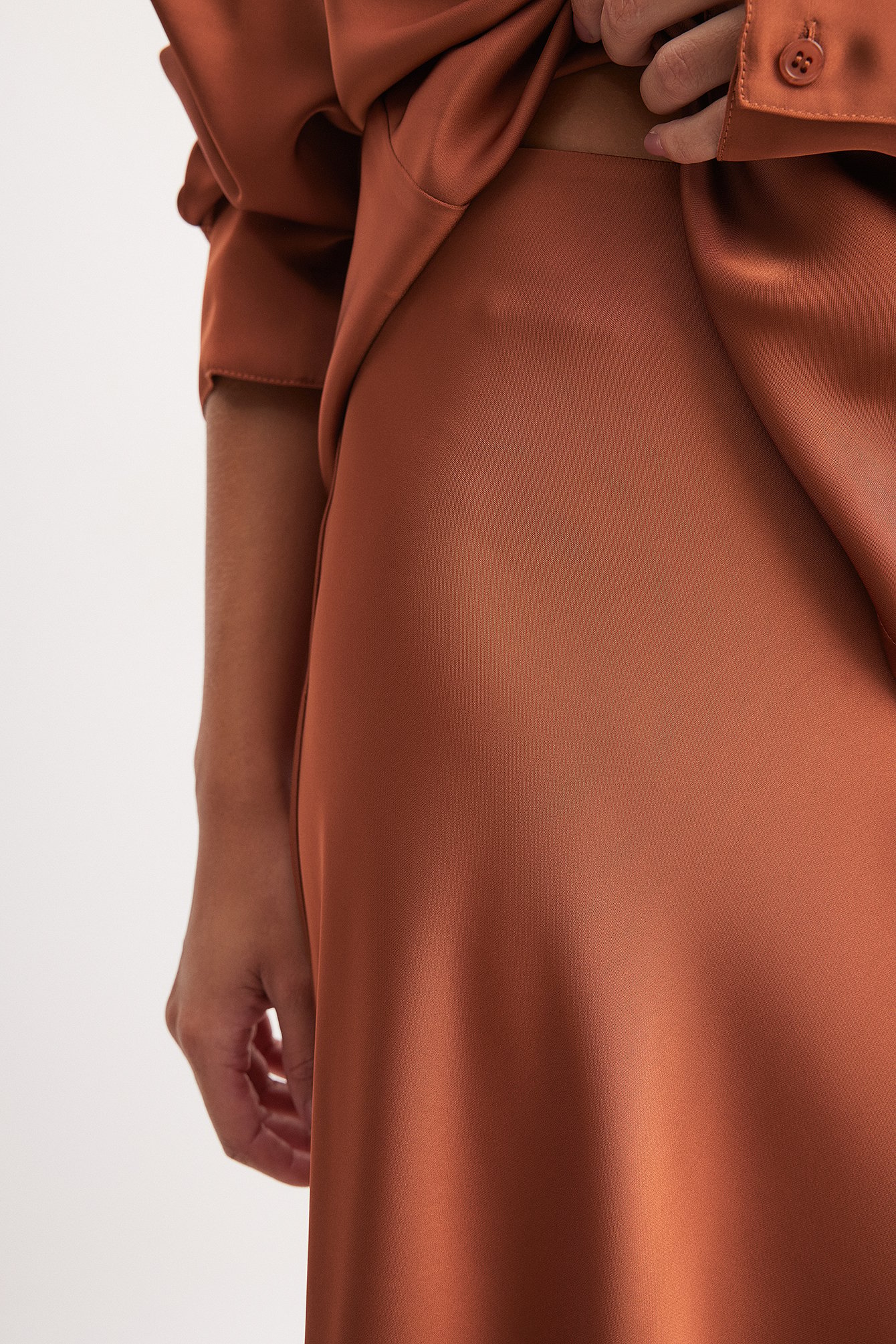 Maxi Mid Waist Satin Skirt