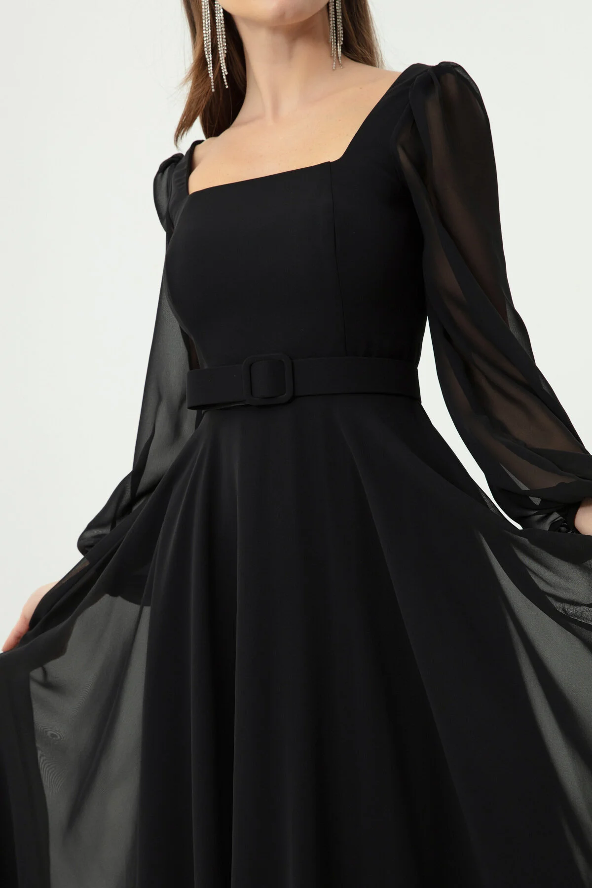 Lafaba  Schwarzes Abendkleid aus Midi-Chiffon mit quadratischem Ausschnitt und Gürtel für Damen