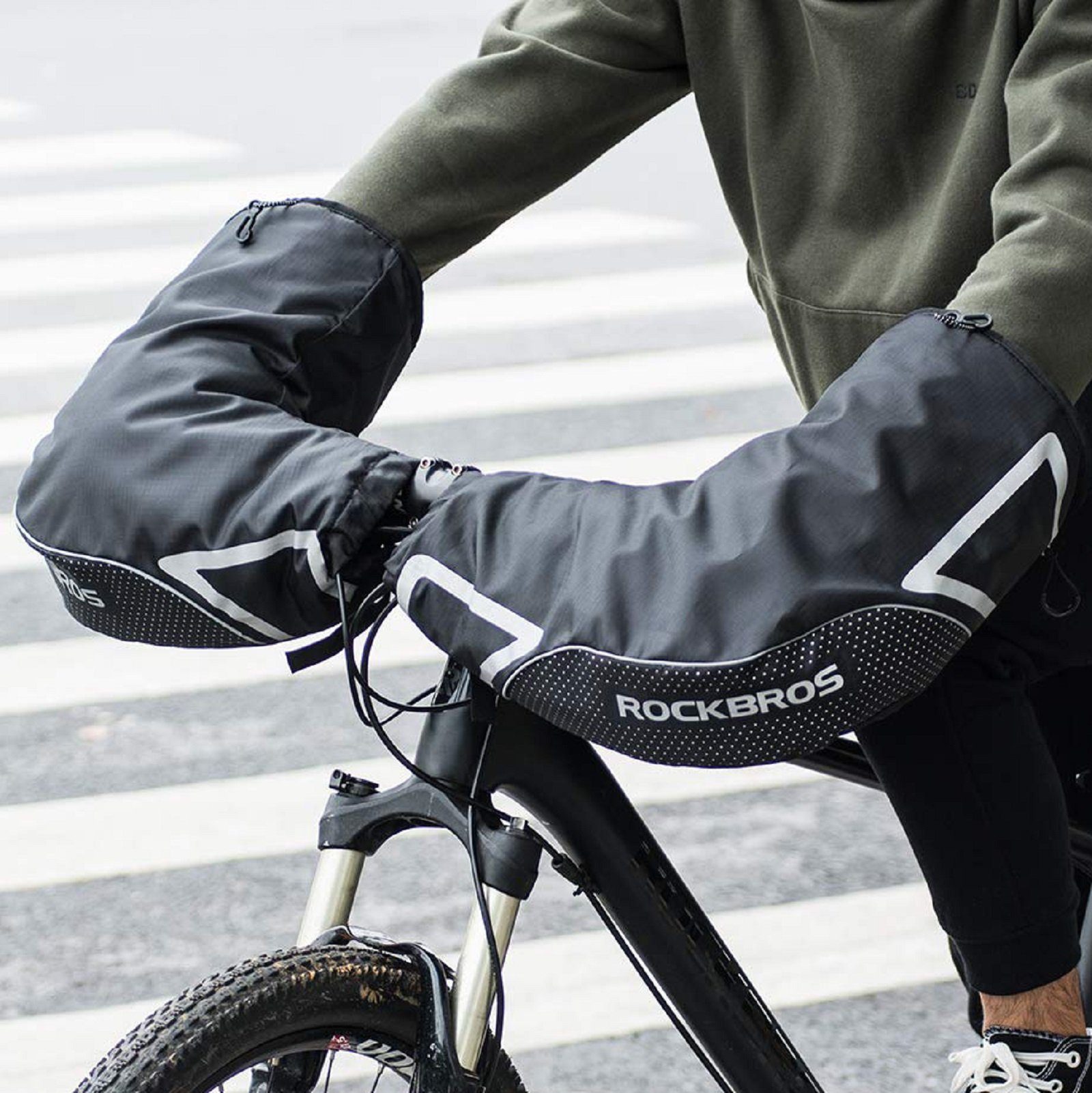 ROCKBROS Fahrradhandschuhe Lenkerstulpen Lenker Handschuhe für Fahrrad Motorrad Roller Scooter Gefüttert Winddicht Wasserfest Reflektierend