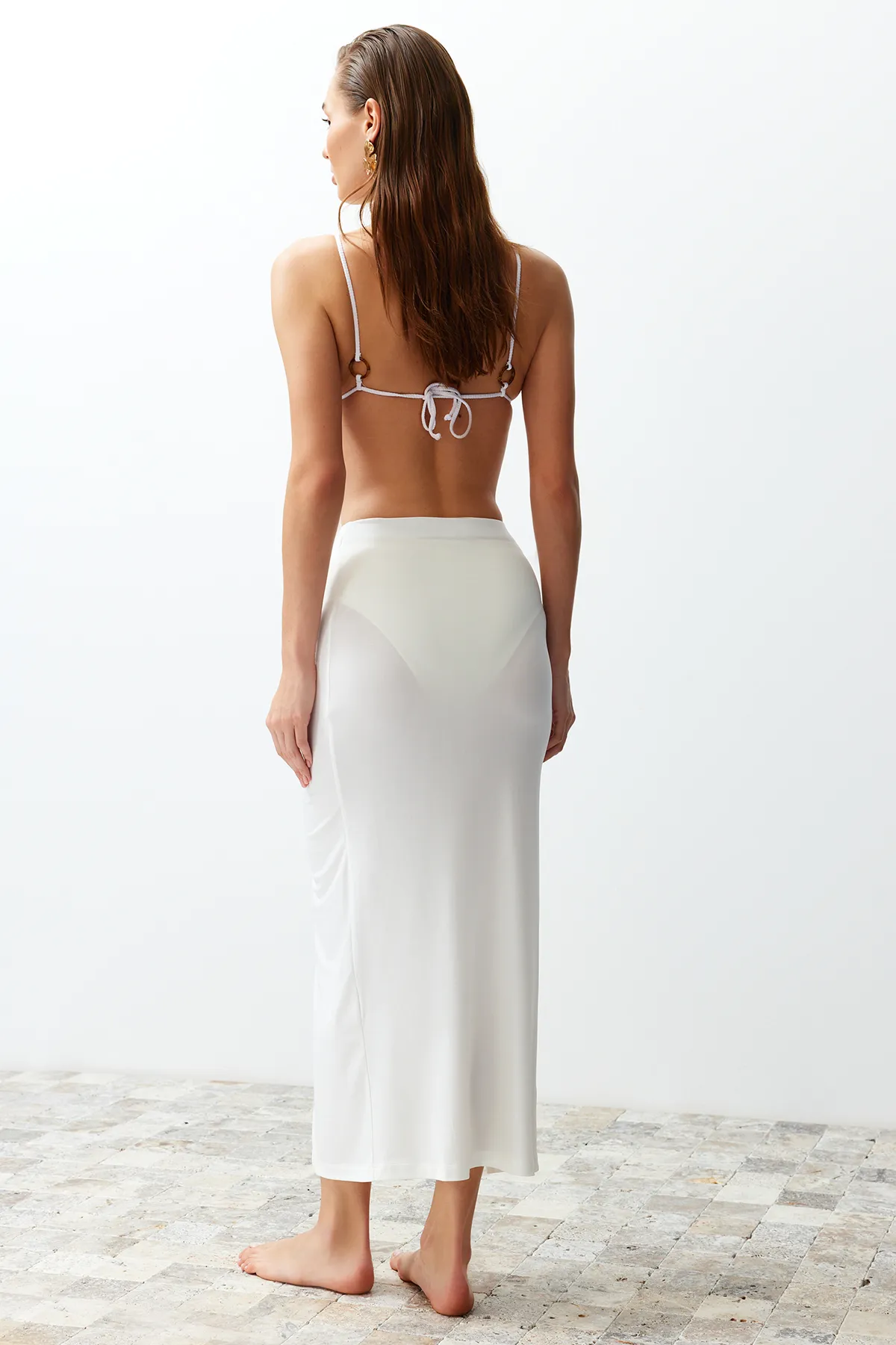 Trendyol Collection  Ecrufarbener Maxi-Webrock TBESS23ET00021