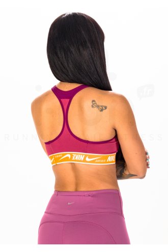 Nike Dri-Fit Swoosh