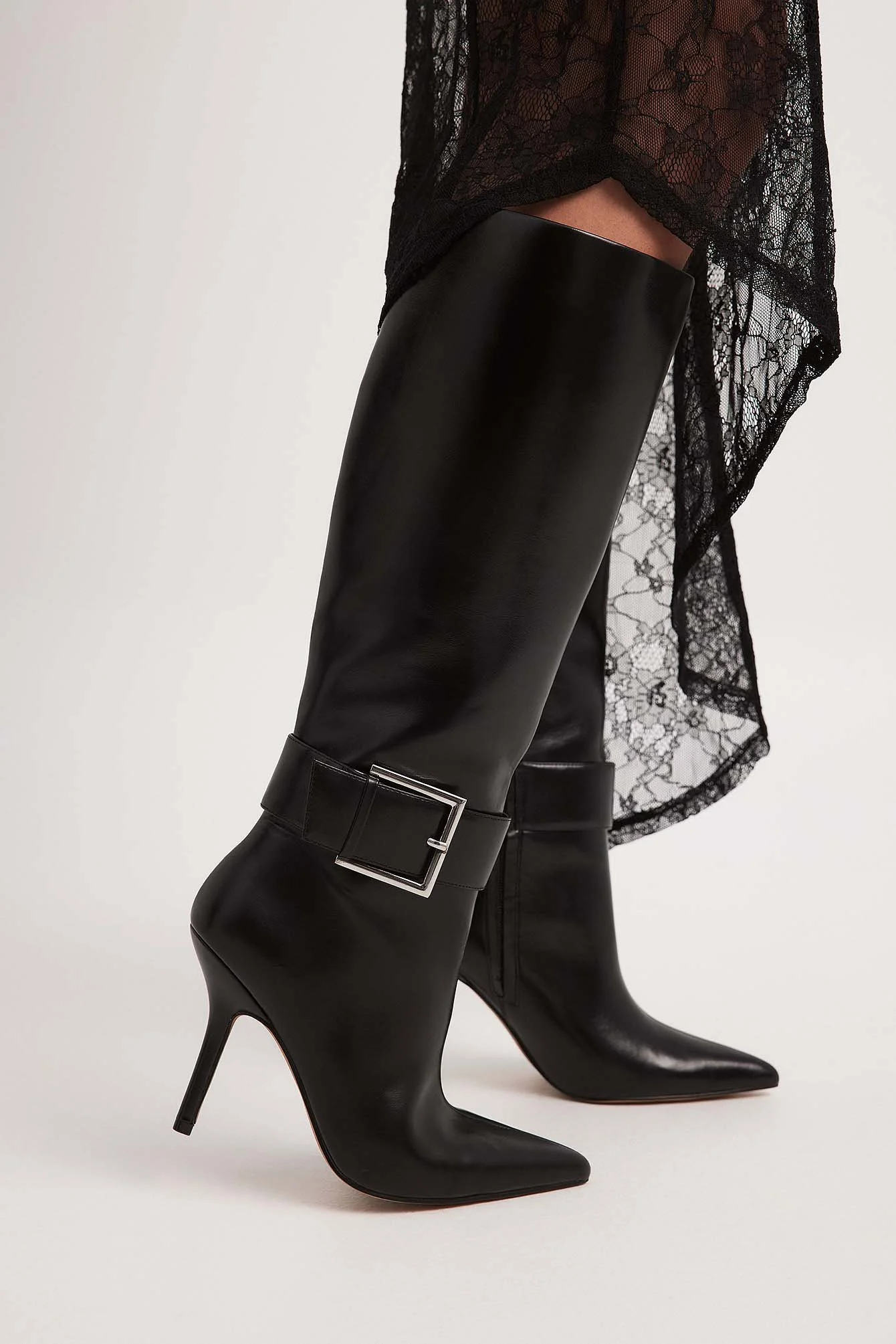 Gummistiefel mit einem Schnallen-Detail