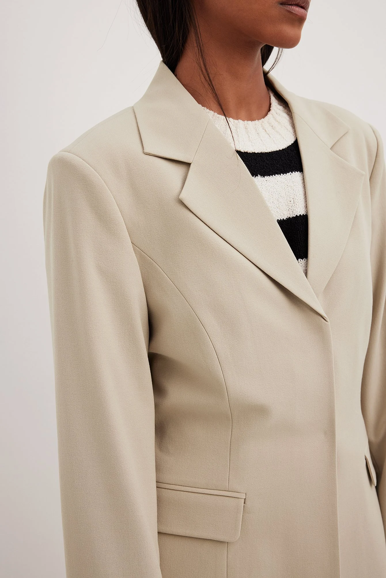Taillierter Blazer mit kleinem Revers