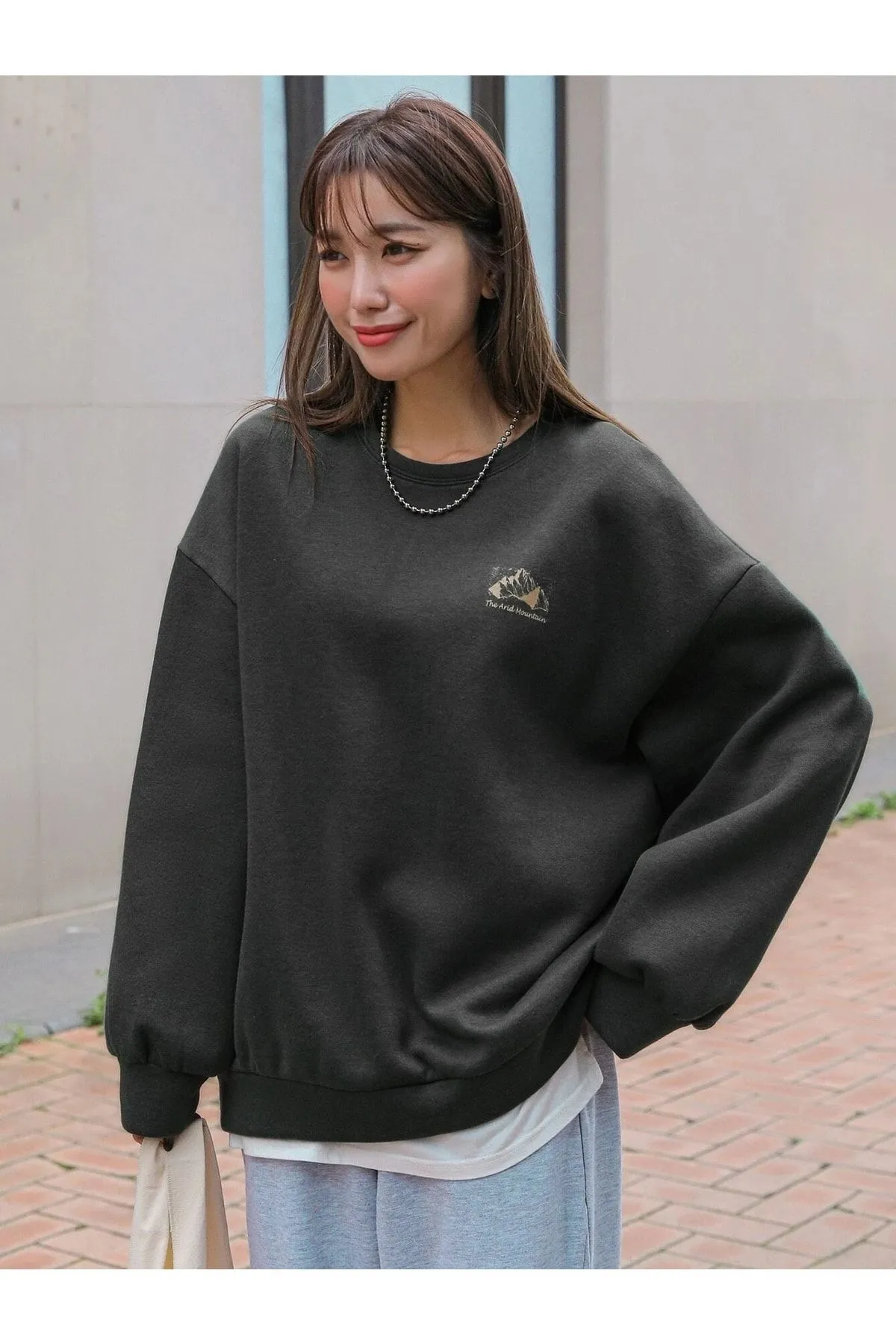 MOONBULL  Sweatshirt - Schwarz - Oversized