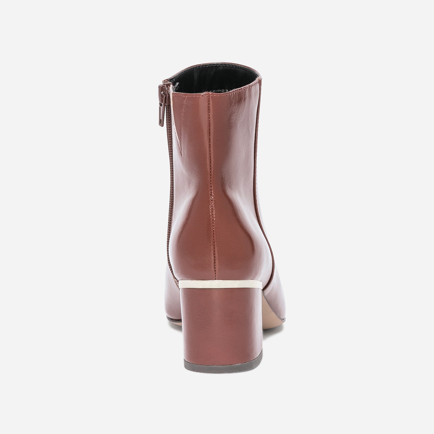 Boots cognac avec barrette talon