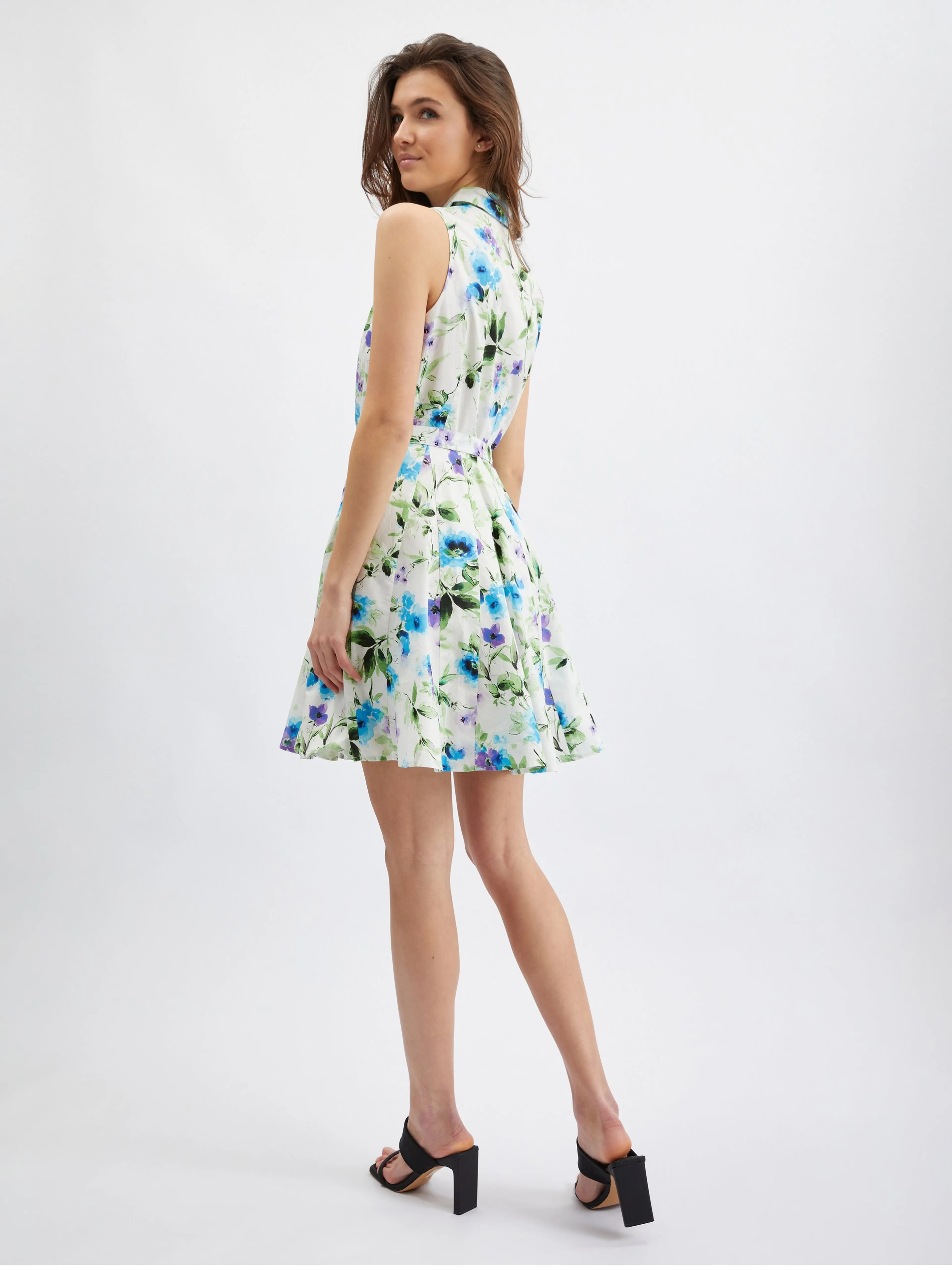 Blaues und cremefarbenes geblümtes Damenkleid ORSAY
