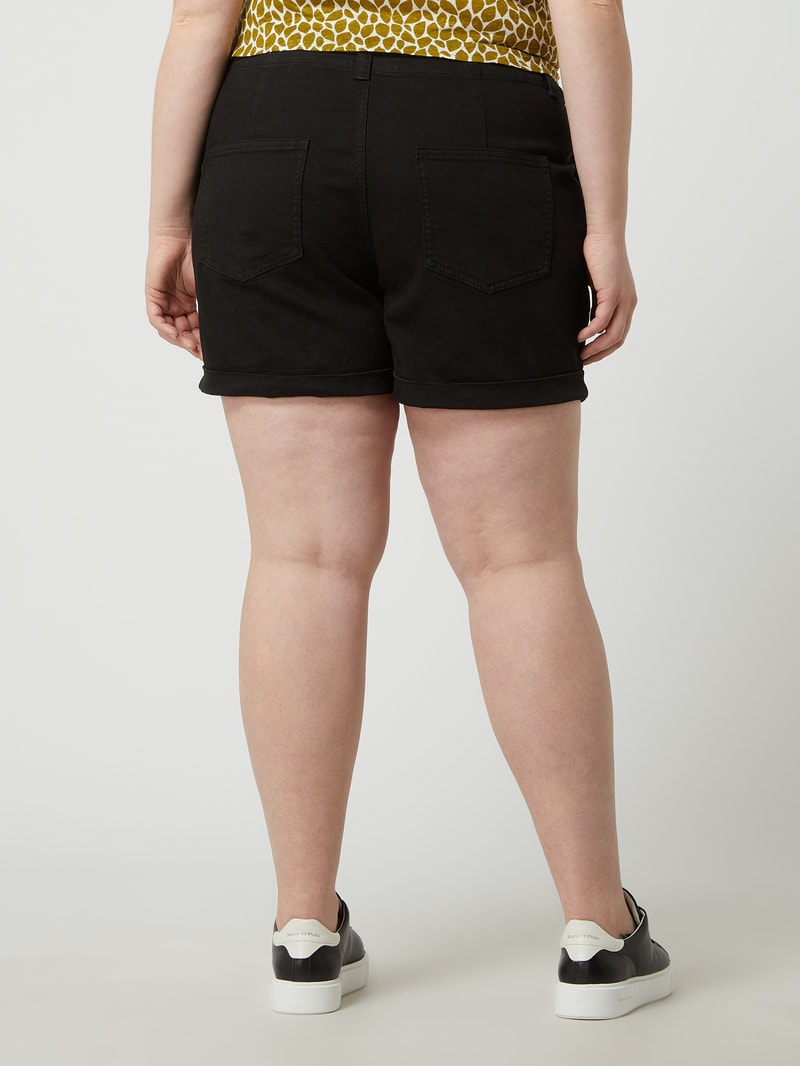 PLUS SIZE Shorts mit Stretch-Anteil Modell 'Barb' in schwarz