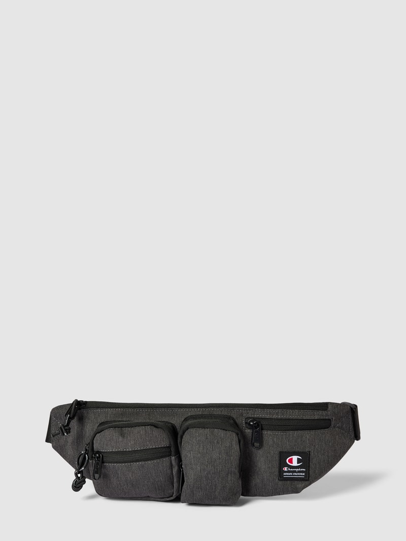 Bauchtasche mit Label-Patch in schwarz