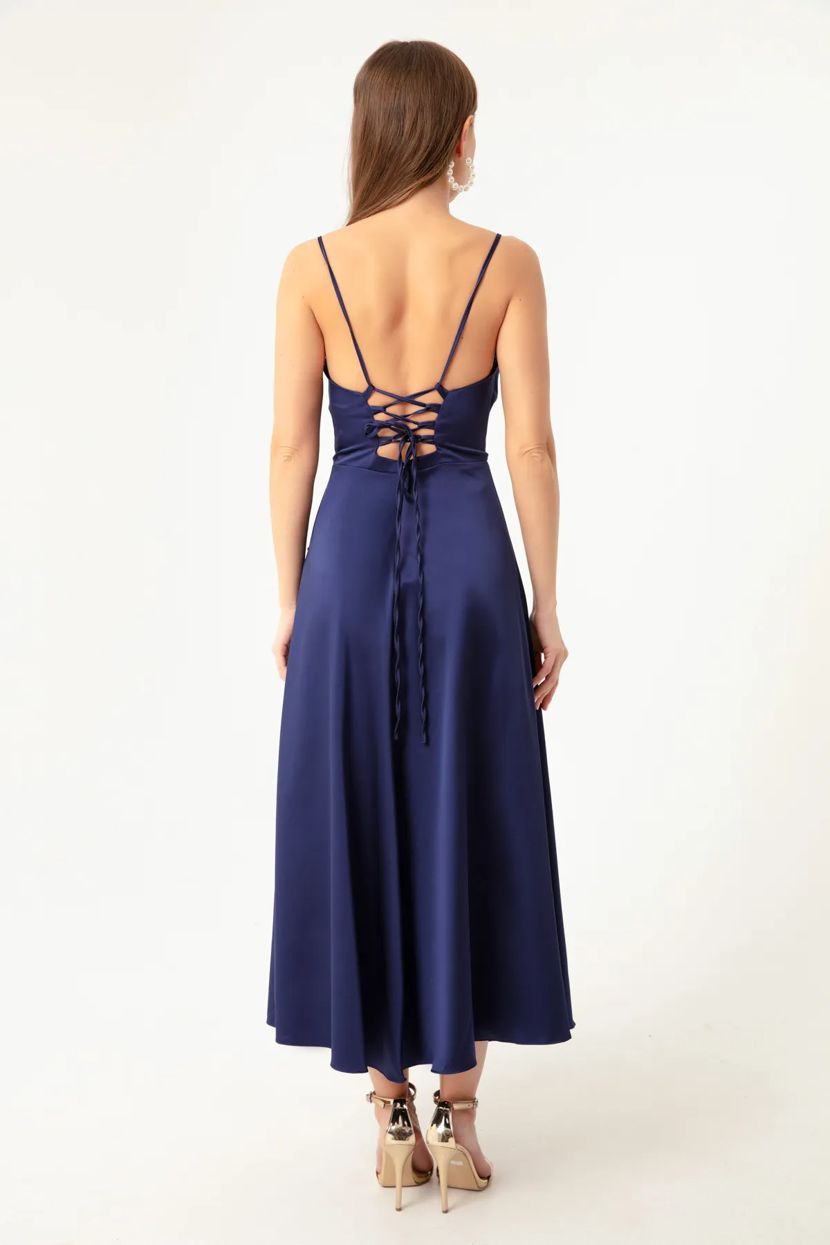 Lafaba  Damen-Abendkleid und Abschlusskleid in Marineblau mit Rüschen und Schlitz aus Satin in Midi-Länge