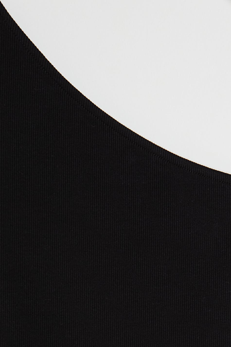 Janni one shoulder top