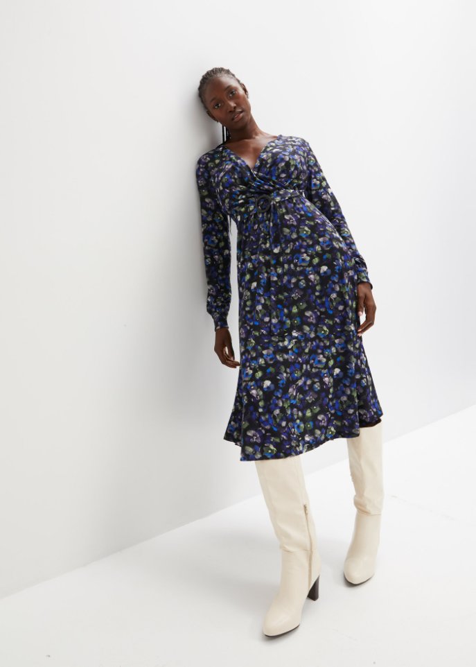 Kleid mit Gürtel