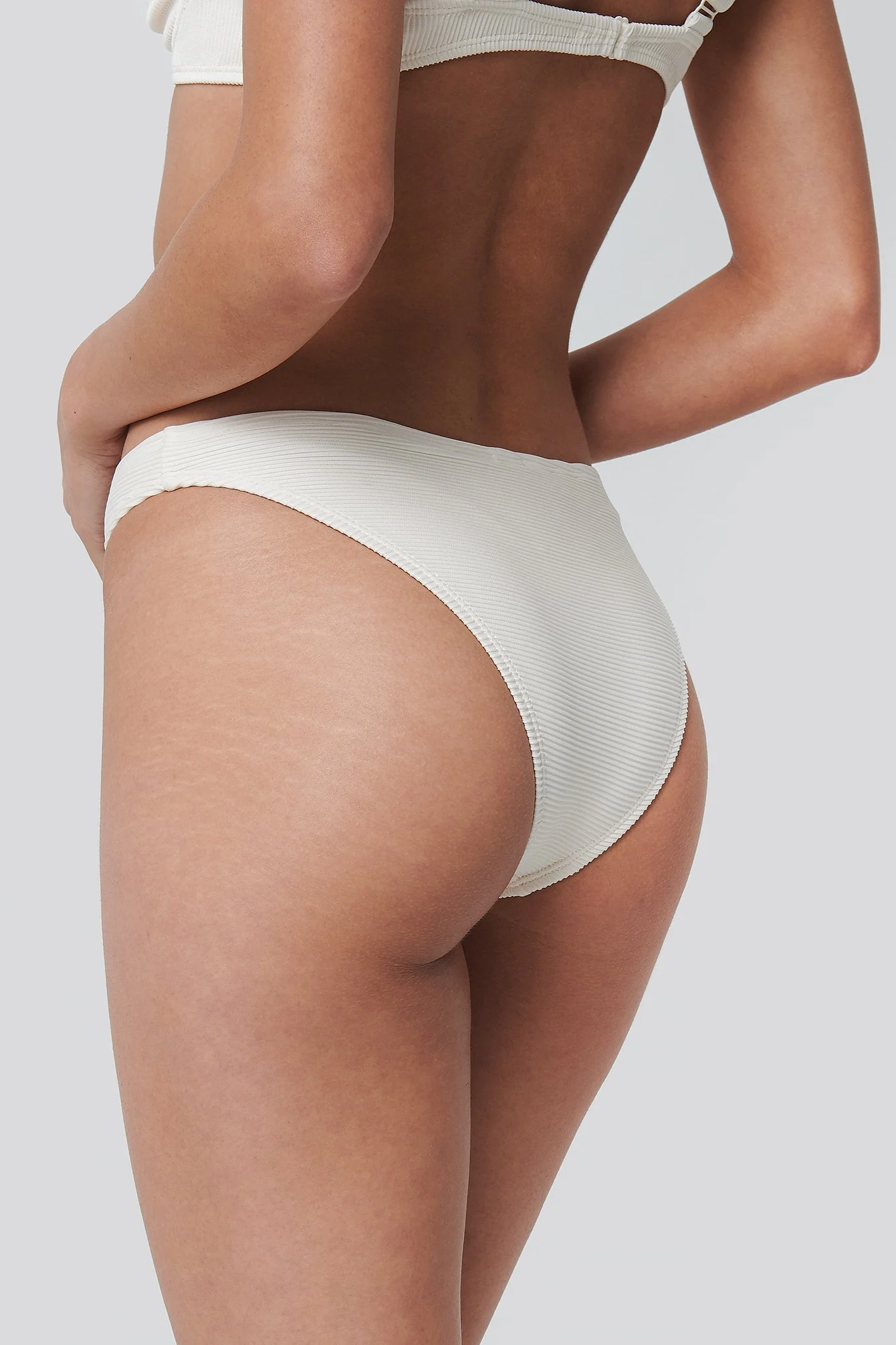 Geripptes Bikini-Höschen